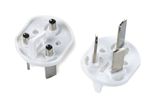 XY-A-066 Round GB three-pin plug