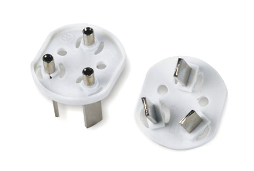 XY-A-069 Round GB three-pin plug