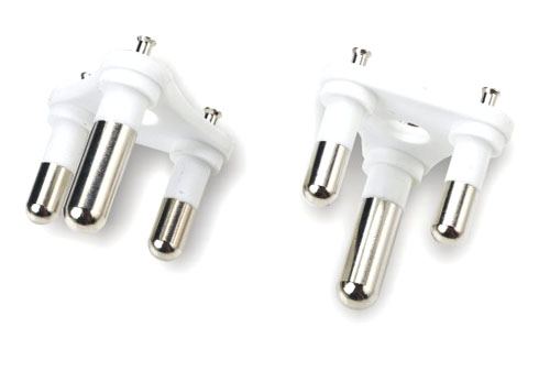 XY-A-007-3 Three-pin and half-packed South Africa plug